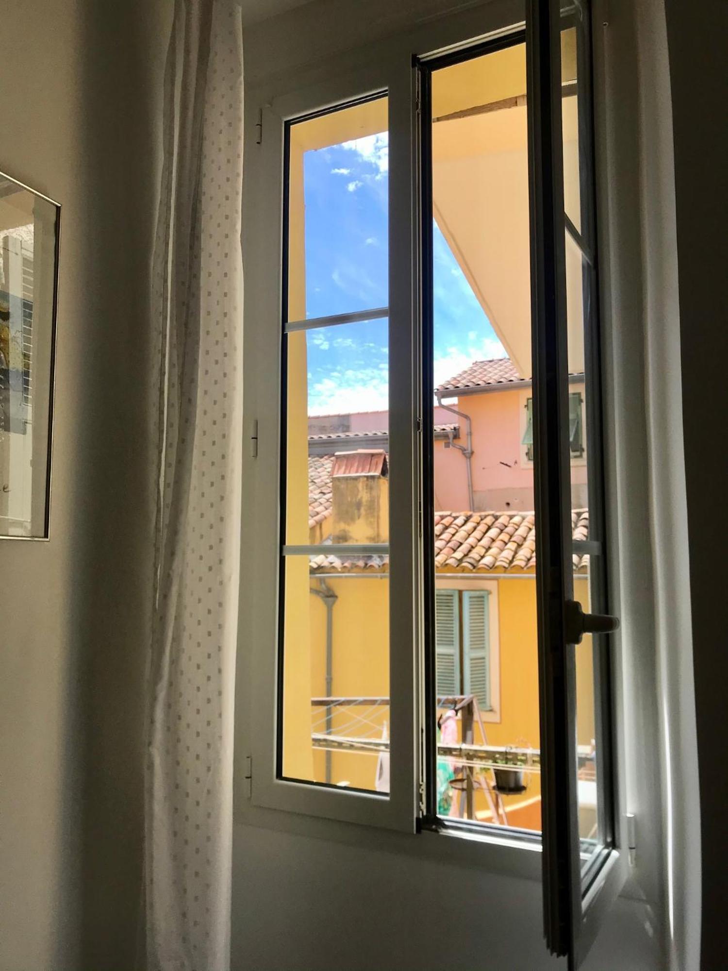 Petit Cocon Lejlighed Villefranche-sur-Mer Eksteriør billede