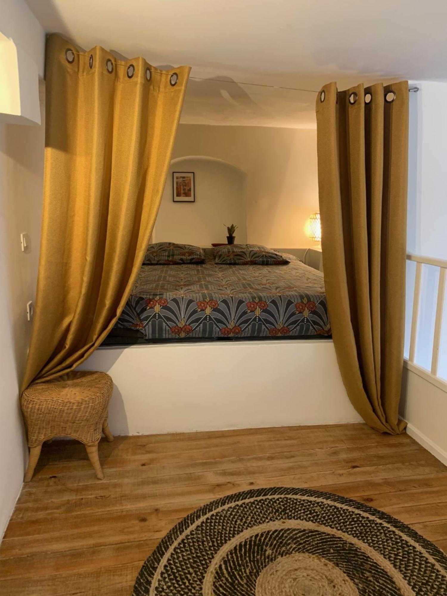 Petit Cocon Lejlighed Villefranche-sur-Mer Eksteriør billede